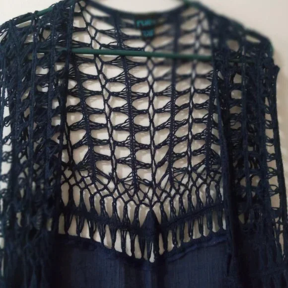 Ladies crochet vest - Picture 5 of 5